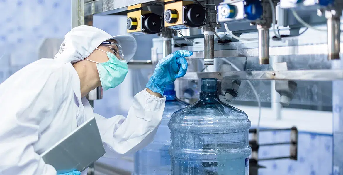 Which Industries Benefit Most From Industrial Water Purification? - Steelhead Inc. - Custom Bottling Solution