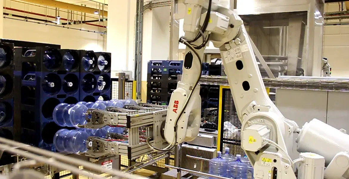 How Can Robotic Rack Loaders Enhance Bottling Line Efficiency? - Steelhead Inc. - Custom Bottling Solution